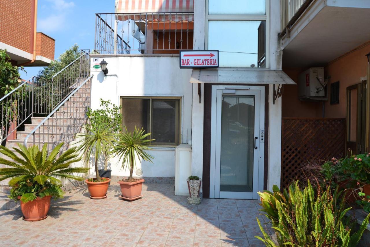 Hotel Ristorante L'Avvenire จิซเซเรีย ภายนอก รูปภาพ