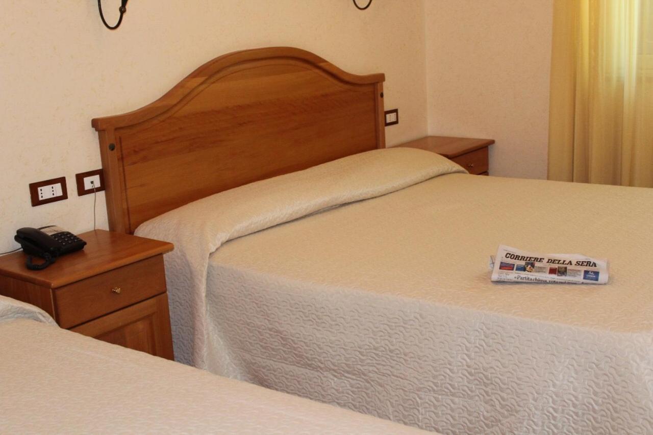 Hotel Ristorante L'Avvenire จิซเซเรีย ภายนอก รูปภาพ