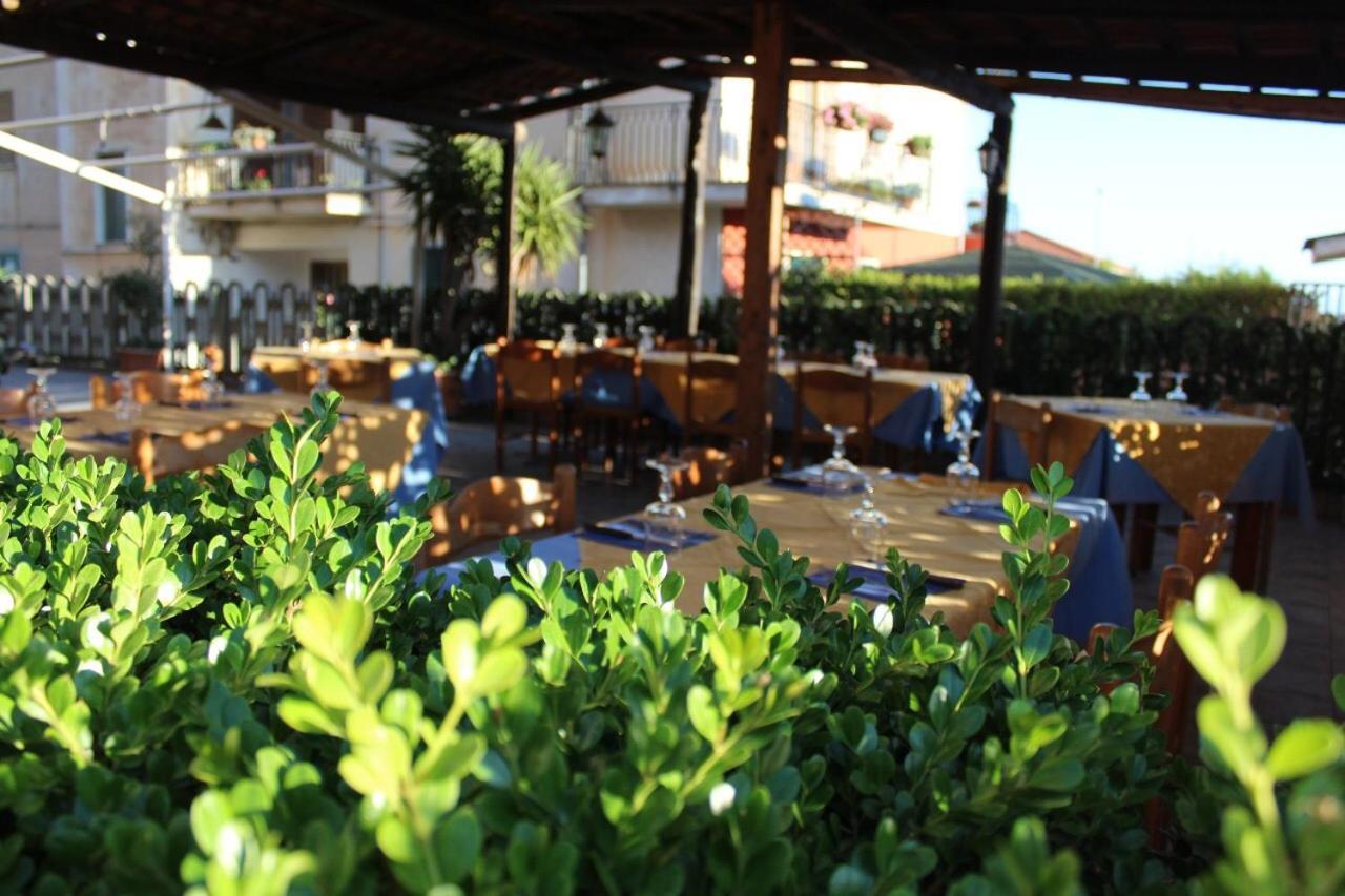 Hotel Ristorante L'Avvenire จิซเซเรีย ภายนอก รูปภาพ
