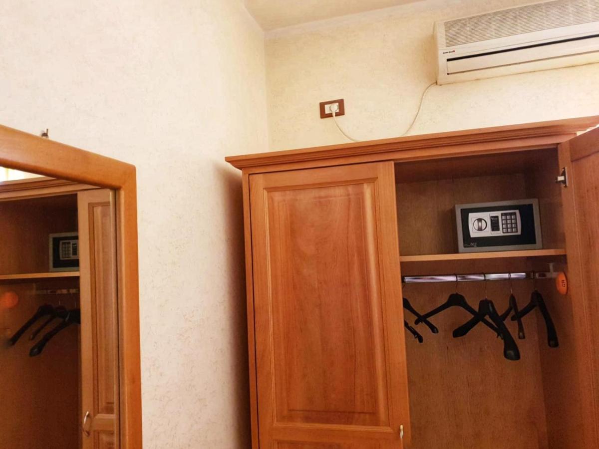 Hotel Ristorante L'Avvenire จิซเซเรีย ภายนอก รูปภาพ