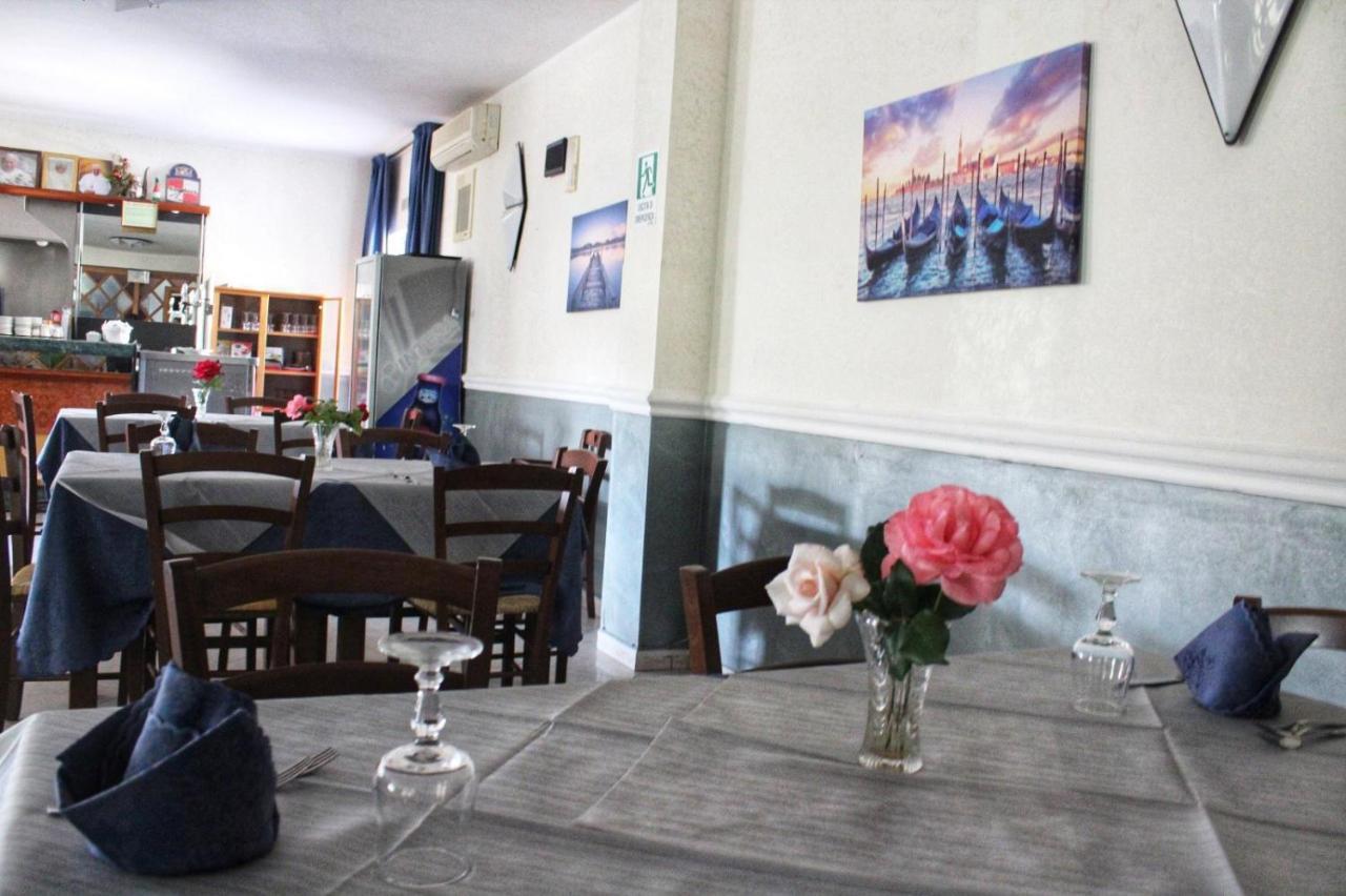 Hotel Ristorante L'Avvenire จิซเซเรีย ภายนอก รูปภาพ